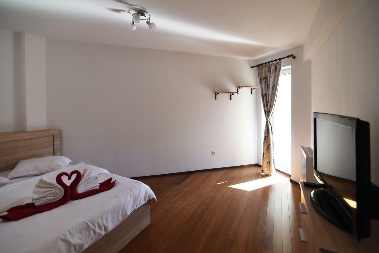 Appartement Avantgarden 57 à Braşov Extérieur photo